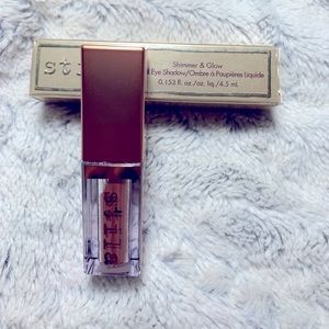 Stila Shimmer & Glow Liquid Eye Shadow in Jezebel